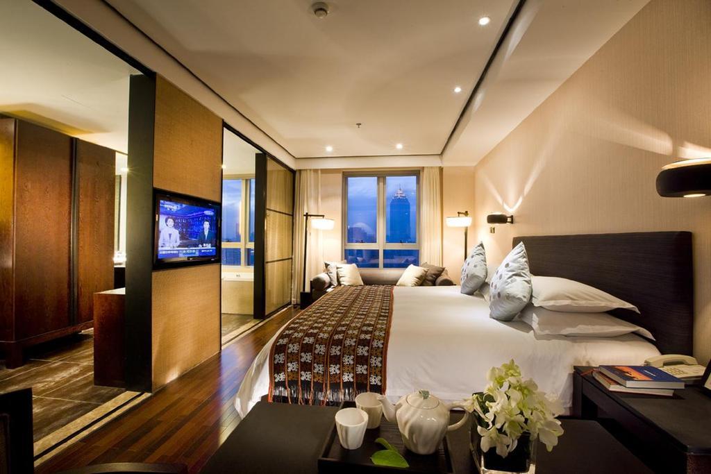 Ssaw Boutique Hotel Hefei Intime Centre Bagian luar foto